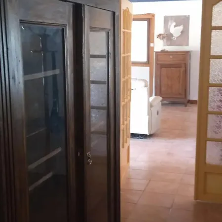 Spacieuse A Avec Piscine Privee Villa